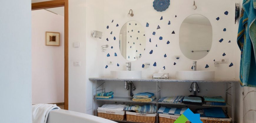 Sea View Villa For Sale In San Pantaleo Ref. Ulivi Lux