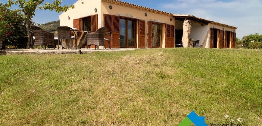 Sea View Villa For Sale In San Pantaleo Ref. Ulivi Lux
