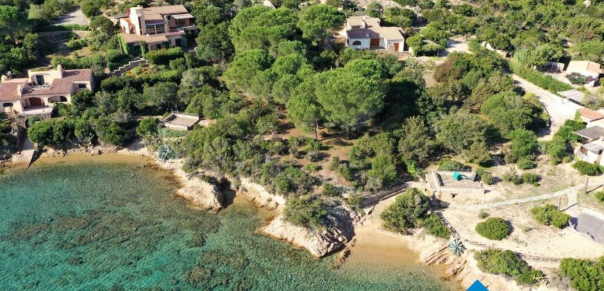 Villa for sale Cala Girgolu on the sea ref. Laura