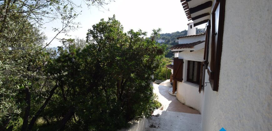 Villa mit Meerblick zu verkaufen in Olbia ref.Myisitis