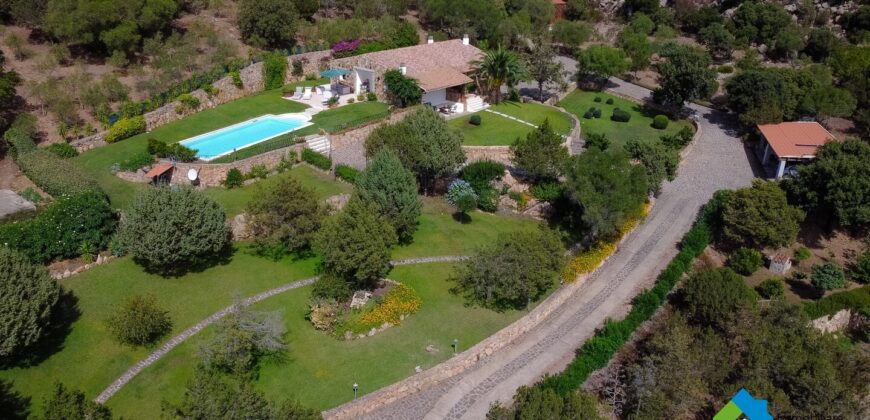 Villa zu verkaufen in San Pantaleo ref Monica