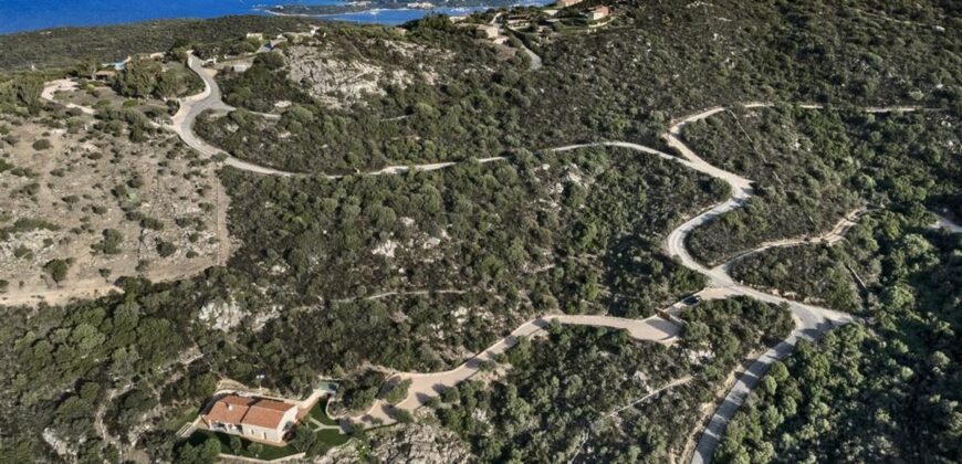 Häuser zu verkaufen San Pantaleo Olbia ref Lu Entu