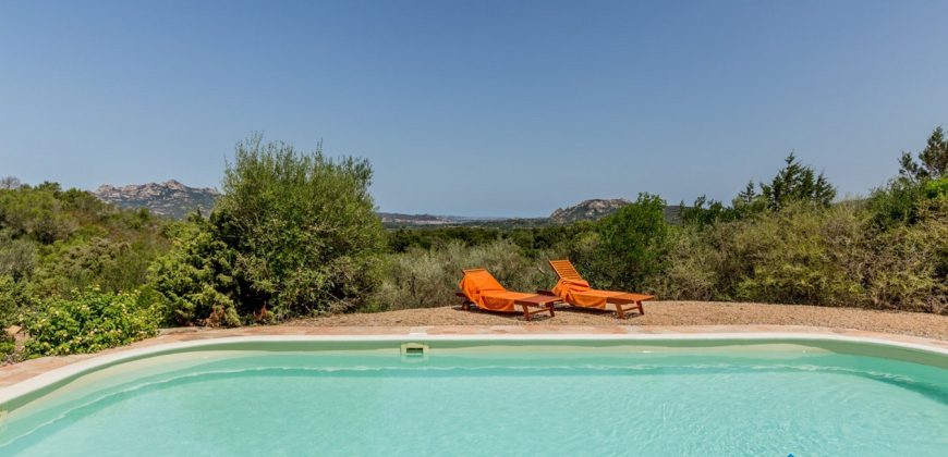 Villa mit Meerblick zu verkaufen in San Pantaleo