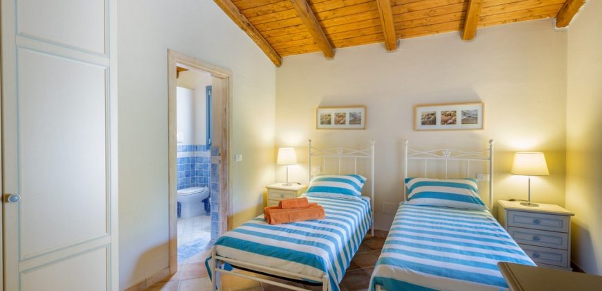 Villa mit Meerblick zu verkaufen in San Pantaleo
