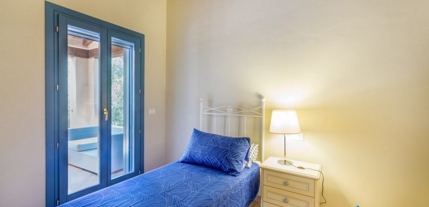 Villa mit Meerblick zu verkaufen in San Pantaleo