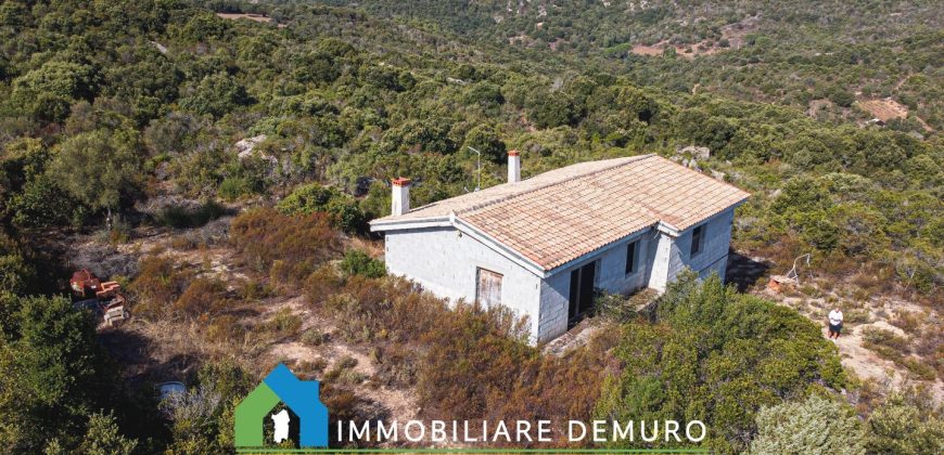 Casa di campagna in vendita a Olbia Ref.Casagliana