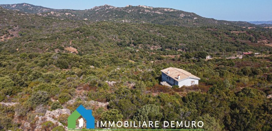 Casa di campagna in vendita a Olbia Ref.Casagliana