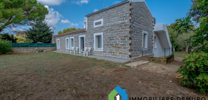 Casa di campagna in vendita a Telti Ref.Li Conchi