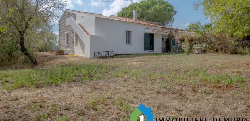 Casa di campagna in vendita a Telti Ref.Li Conchi