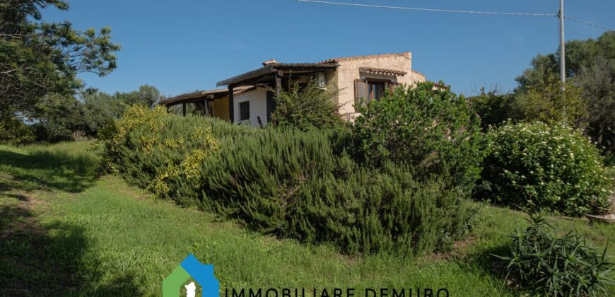 Casa di campagna in vendita a Olbia ref. San Giovanni