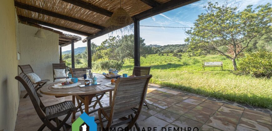 Casa di campagna in vendita a Olbia ref. San Giovanni