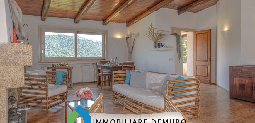 Casa di campagna in vendita a Olbia ref. San Giovanni