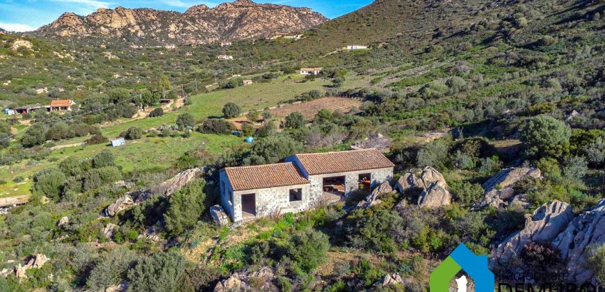 LandhäUser Zum Verkaufen Olbia