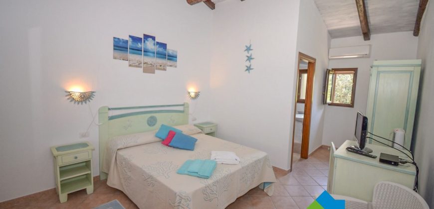 Bauernhaus Zum Verkaufen Loiri Porto San Paolo