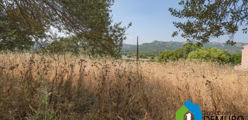 LandhäUser Zum Verkaufen Monti Ref. Su Canale