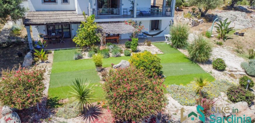 Country Villa for Sale in Telti Ref. Li Ruini