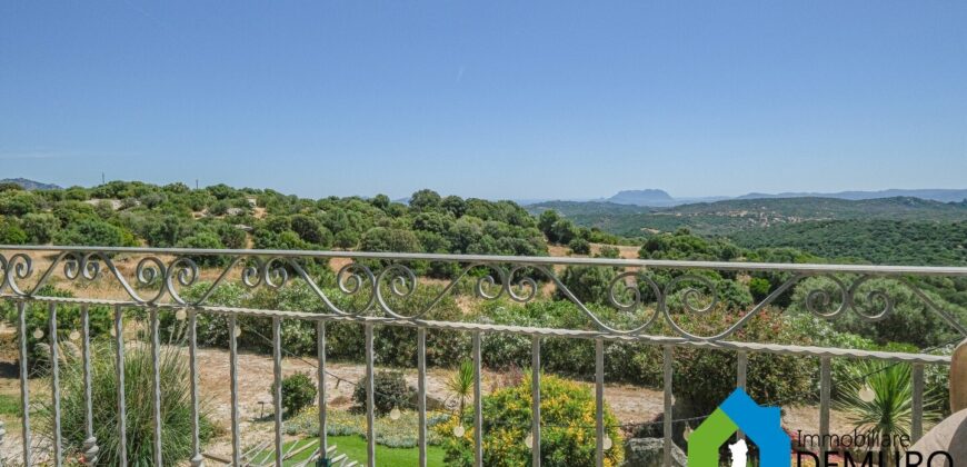 Country Villa for Sale in Telti Ref. Li Ruini