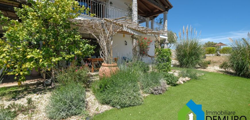 Country Villa for Sale in Telti Ref. Li Ruini