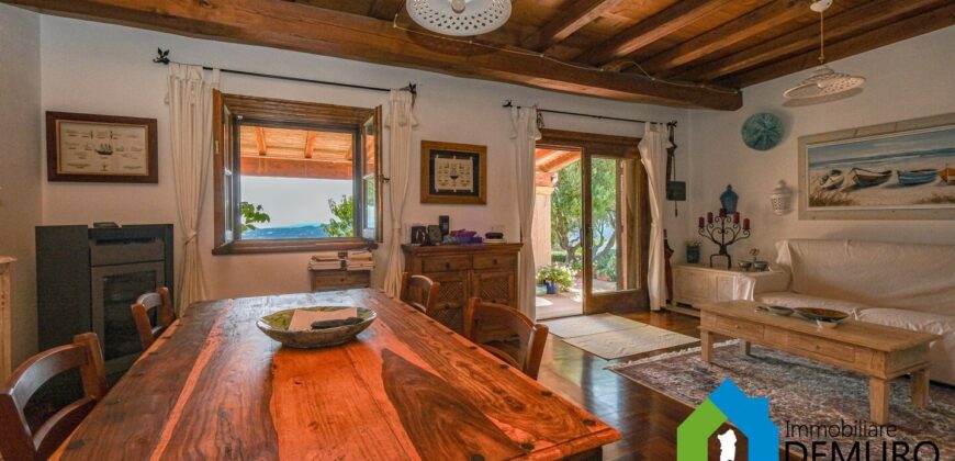 Villa Vista Mare in Vendita Cugnana Ref. Villa Maria