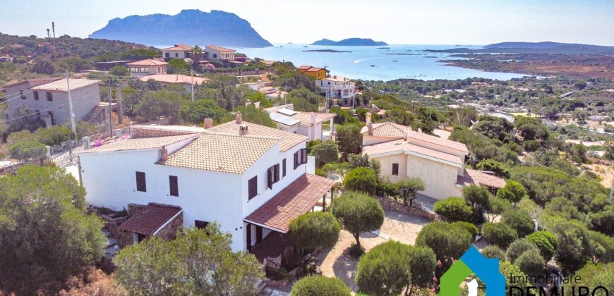 Casa Vista Mare In Vendita Porto Istana