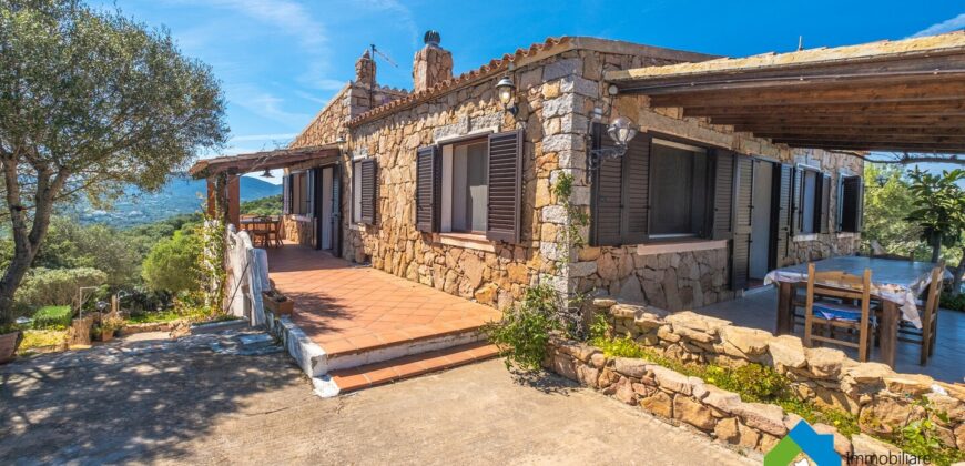 Casa Vista Mare In Vendita Porto Istana