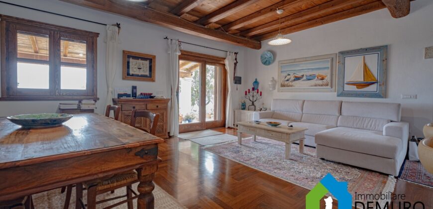 Villa in vendita a Cugnana Olbia Ref. Villa Maria