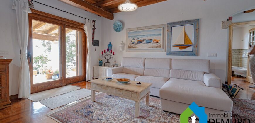 Villa in vendita a Cugnana Olbia Ref. Villa Maria