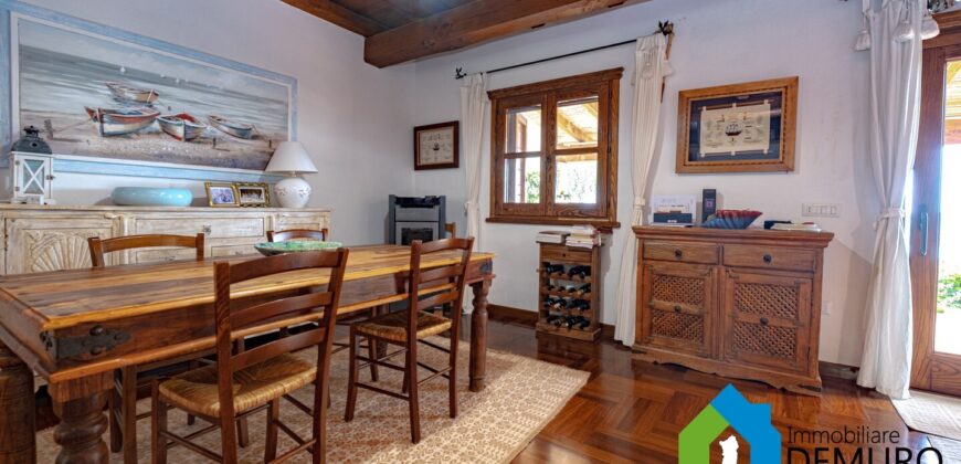 Villa in vendita a Cugnana Olbia Ref. Villa Maria